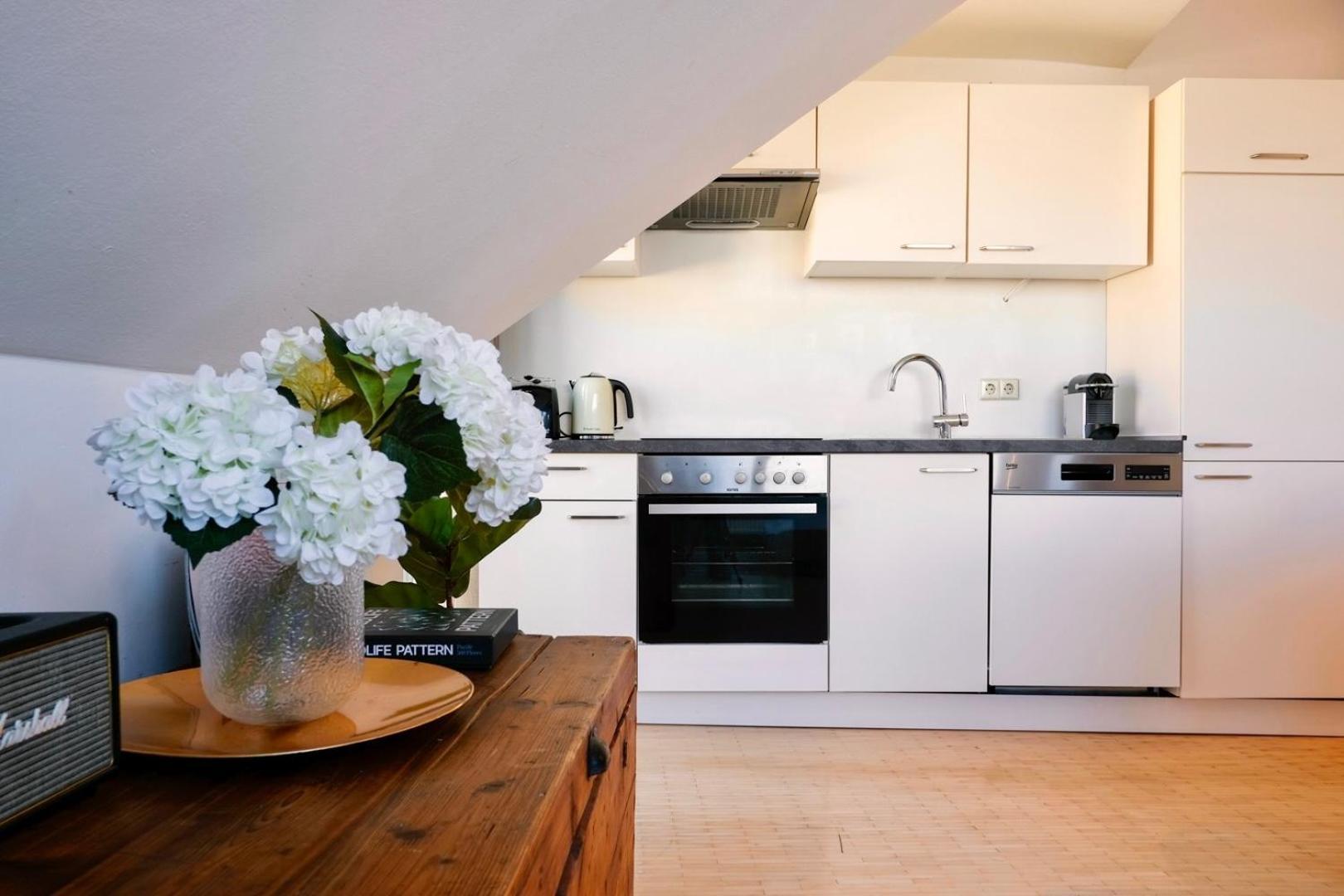 Helles Apartment Im Zentrum Graz Eksteriør bilde